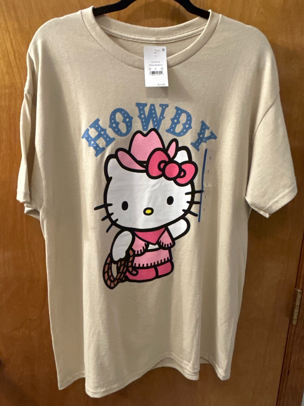 Hello Kitty 'Howdy' Short Sleeve Graphic Tee - Large